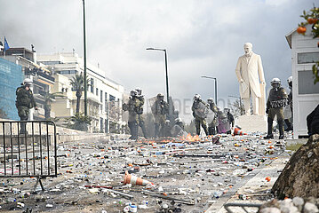 Greece: Clashes between protestors and riot police during the Tempi protest