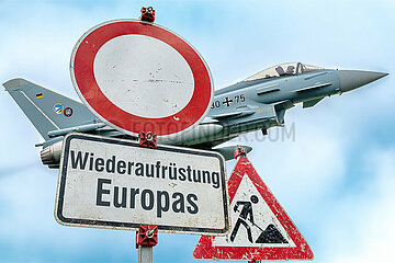 olische Schilder Wiederaufruestung Europas