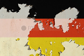 BRD-Flagge - abgeplatzte Farbe