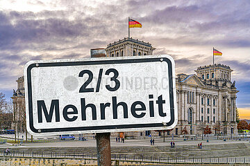 Symbolisches Schild 2/3 Mehrheit