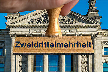 Symbolischer Stempel Zweidrittelmehrheit