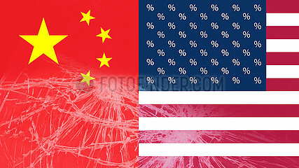 Flagge der Volksrepublik China neben manipulierter Flagge der USA