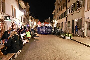 Unbewilligte Demo zum Weltfrauentag in Winterthur
