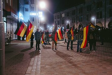 Protestaktion gegen rechten Aufmarsch in Nürnberg