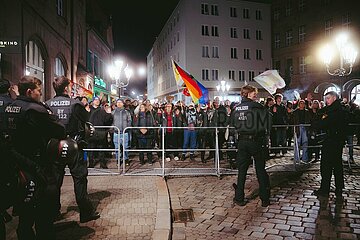 Protestaktion gegen rechten Aufmarsch in Nürnberg