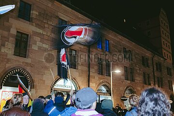 Protestaktion gegen rechten Aufmarsch in Nürnberg