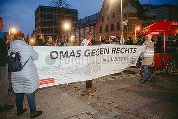 Protestaktion gegen rechten Aufmarsch in Nürnberg