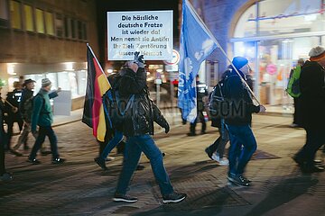 Protestaktion gegen rechten Aufmarsch in Nürnberg
