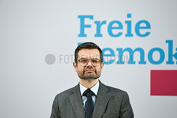 Berlin  Deutschland - Marco Buschmann bei einer Pressekonferenz der FDP im Hans-Dietrich-Genscher-Haus.