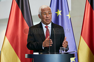 Berlin  Deutschland - Der Praesident des Europaeischen Rates Antonio Costa bei einer Pressekonferenz im Kanzleramt.