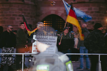 Protestaktion gegen Rechte Demo in Nürnberg