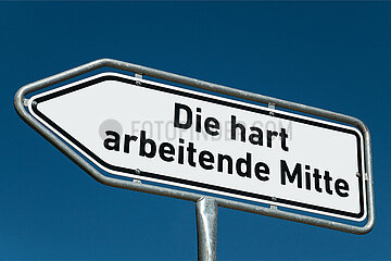 Symbolischer Wegweiser Die hart arbeitende Mitte