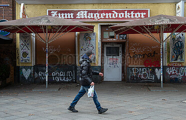 Berlin  Deutschland - Leerstand einer Kneipe in Berlin-Wedding