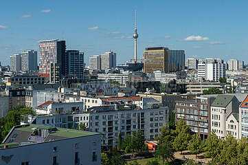 Berlin  Deutschland - Blick auf die Skyline von Berlin