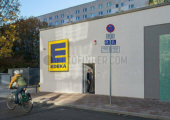 Berlin  Deutschland - Edeka-Filiale in Berlin-Mitte