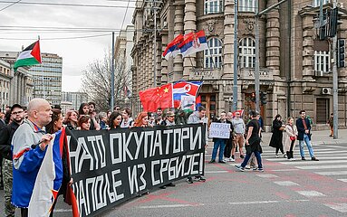 Anti-NATO-Protest in Belgrad / Serbien