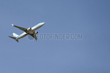 Hannover  Deutschland  Boeing 737 der Fluggesellschaft TUIfly