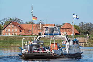 Elbfaehre