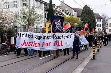 Demo gegen Polizeigewalt in Basel