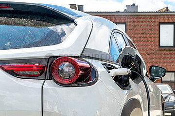 Ladestecker in einem Mazda MX-30 e-SKYACTIV