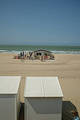 De Haan  Belgien  BE - Nordsee-Strand