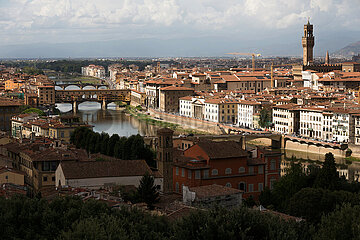 Florenz  Toskana  Italien  ITA - Ponte Vecchio  Stadtansicht