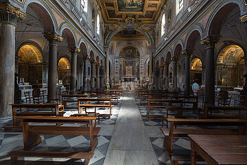 Rom  Latium  Italien  ITA - Innenaufnahme der San Bartolomeo all’Isola Kirche