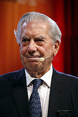 Mario Vargas Llosa - Lesung des Romans Die Enthuellung