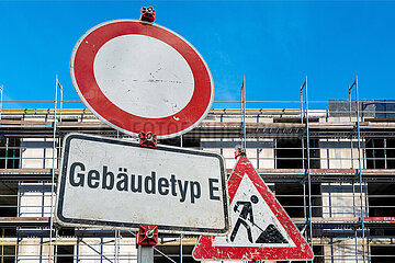Symbolische Schilder Gebaeudetyp E