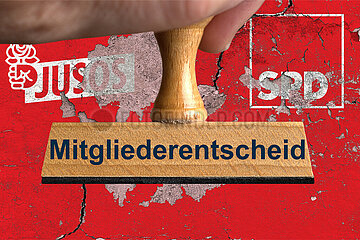 Symbolischer Stempel Mitgliederentscheid