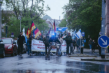 Proteste gegen die Demo des Team Menschrechte in Nürnberg