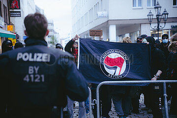 Proteste gegen die Demo des Team Menschrechte in Nürnberg