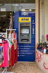 ATM Geldautomat  Altstadt von Lagos  Algarve  Portugal