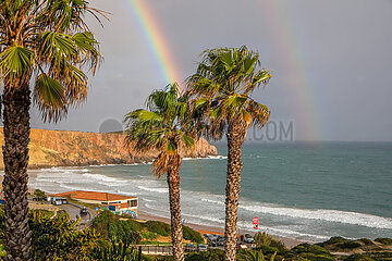 Kuestenlandschaft  Sagres  Algarve  Portugal