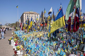 Gedenkort auf dem Maidan für die toten Soldaten des Krieges