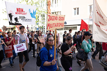 Revolutionäre 1. Mai Demo in München