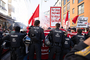 Revolutionäre 1. Mai Demo in München