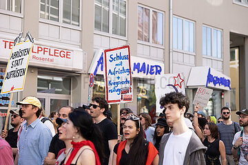 Revolutionäre 1. Mai Demo in München