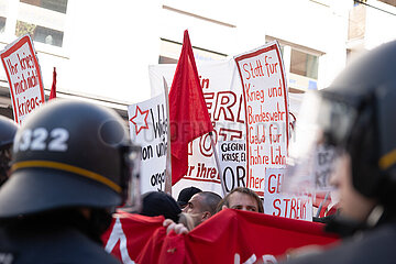 Revolutionäre 1. Mai Demo in München