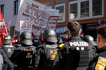 Revolutionäre 1. Mai Demo in München