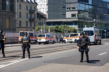 Die unbewilligte sogenannte Nachdemo der linksautonomen Szene in Zürich