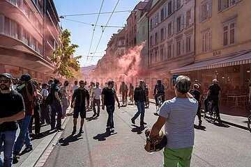 Die unbewilligte sogenannte Nachdemo der linksautonomen Szene in Zürich