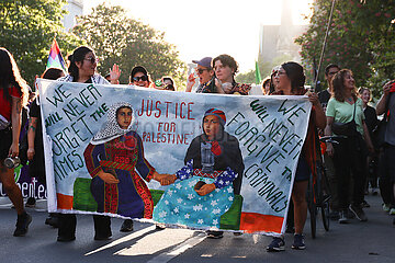 Revolutionäre 1. Mai Demonstration in Berlin
