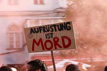 Revolutionäre 1. Mai Demonstration in Berlin