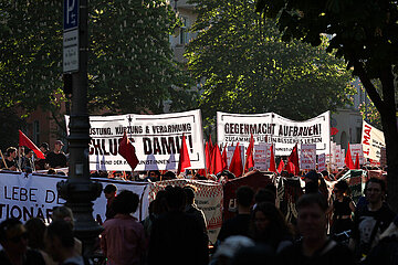 Revolutionäre 1. Mai Demonstration in Berlin