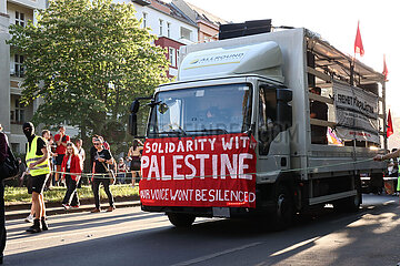 Revolutionäre 1. Mai Demonstration in Berlin