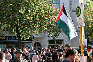 Revolutionäre 1. Mai Demonstration in Berlin