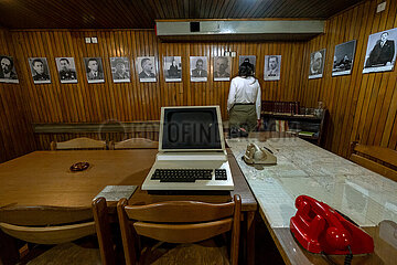 Albanien  Tirana - BUNK ART 2  frueher Atombunker des Innenministeriums der Sozialistischen Volksrepublik Albanien  nun Museum fuer die Geschichte der kommunistischen Diktatur