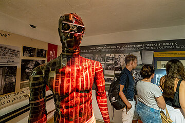 Albanien  Tirana - BUNK ART 2  frueher Atombunker des Innenministeriums der Sozialistischen Volksrepublik Albanien  nun Museum fuer die Geschichte der kommunistischen Diktatur