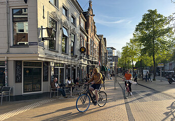 Niederlande  Groningen - Strassenszene im Stadtzentrum